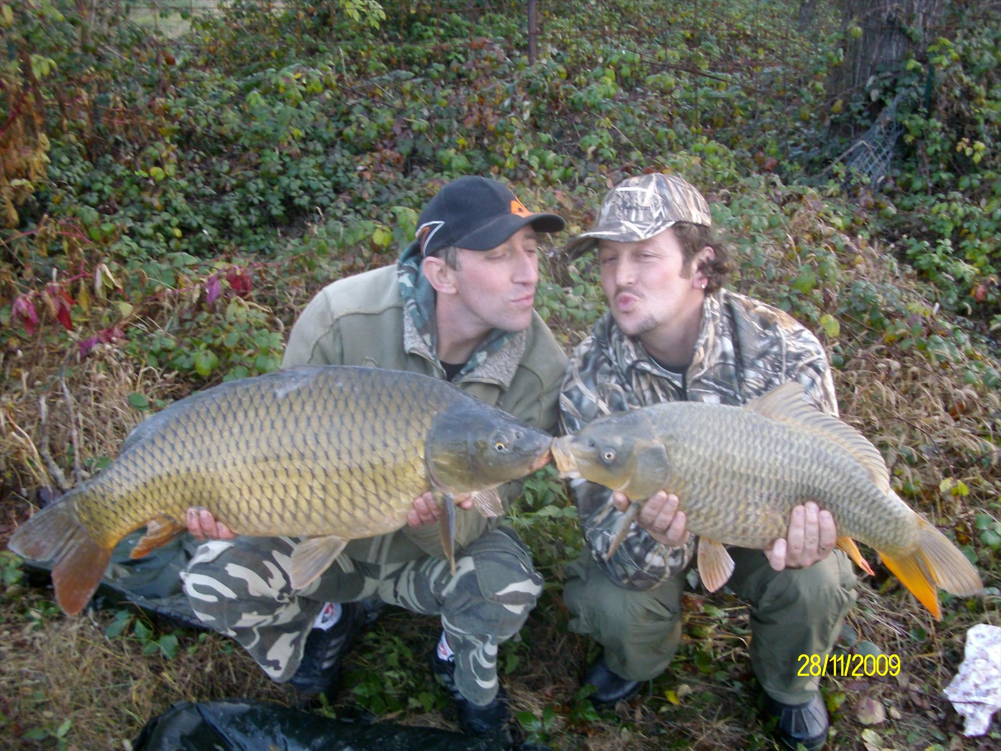 florian tanasa  Partide de pescuit cu prietenii. - 134.JPG